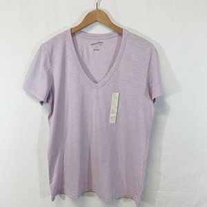 NWT Universal Thread V Neck Basic Tee